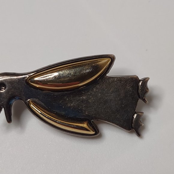 Cute Vintage Metal Two Tone Penguin Brooch Or Pendant - Picture 8 of 16